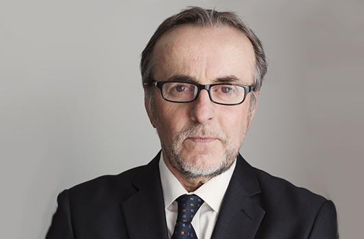 Greg MacDonald Lawyer Bio